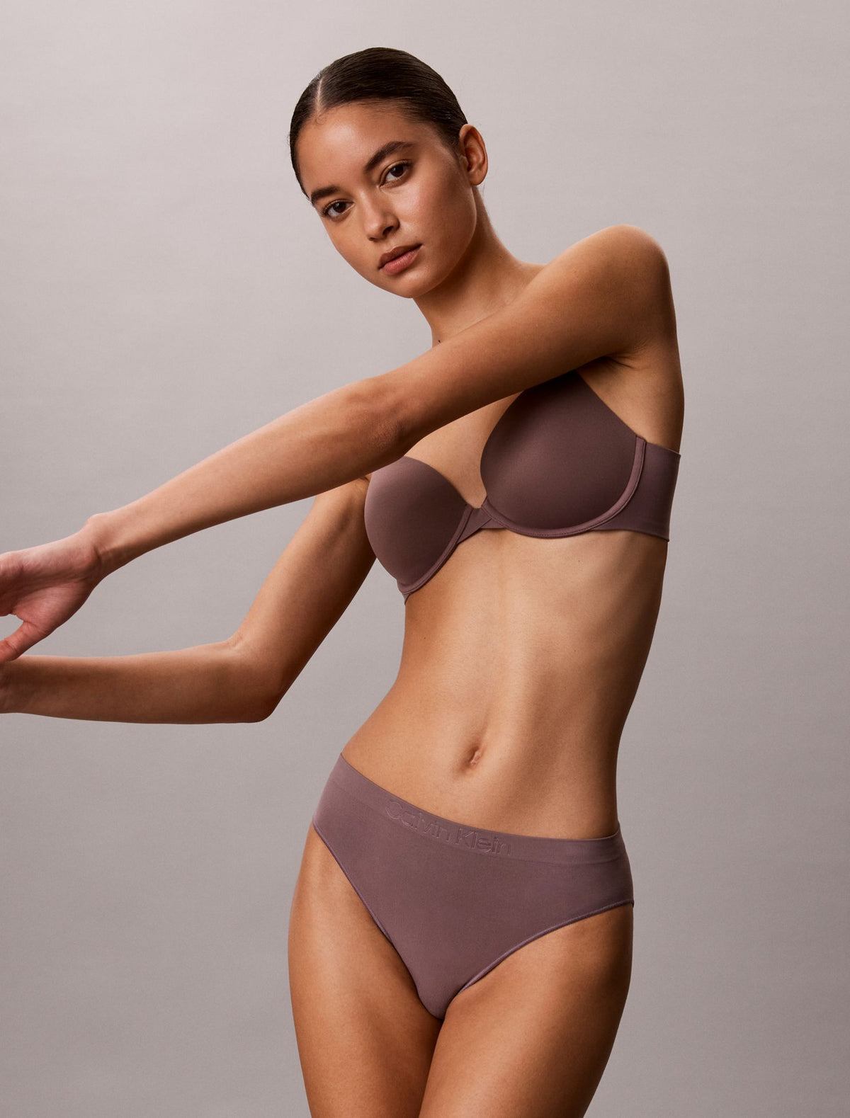 Calvin Klein Bonded Flex Seamless 5-Pack Mixed Bikini Brief