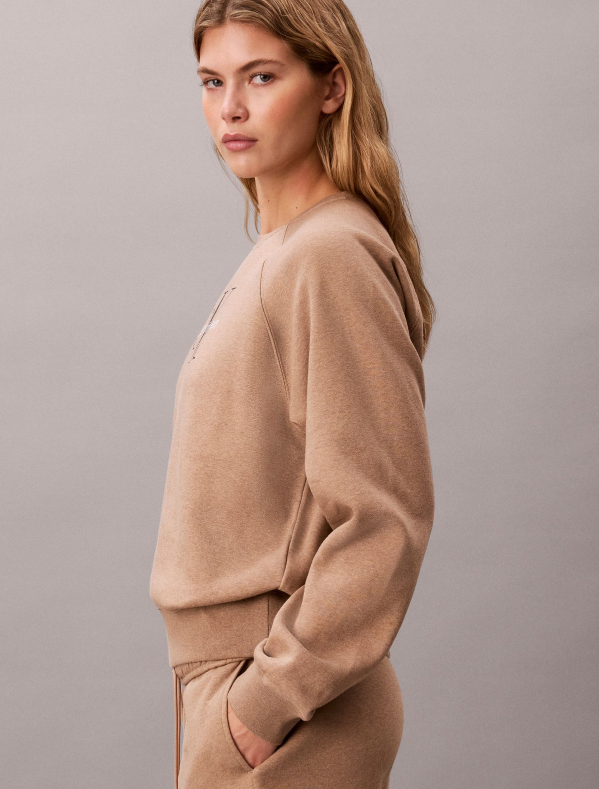 Calvin Klein Monologo Fleece Relaxed Sweatshirt