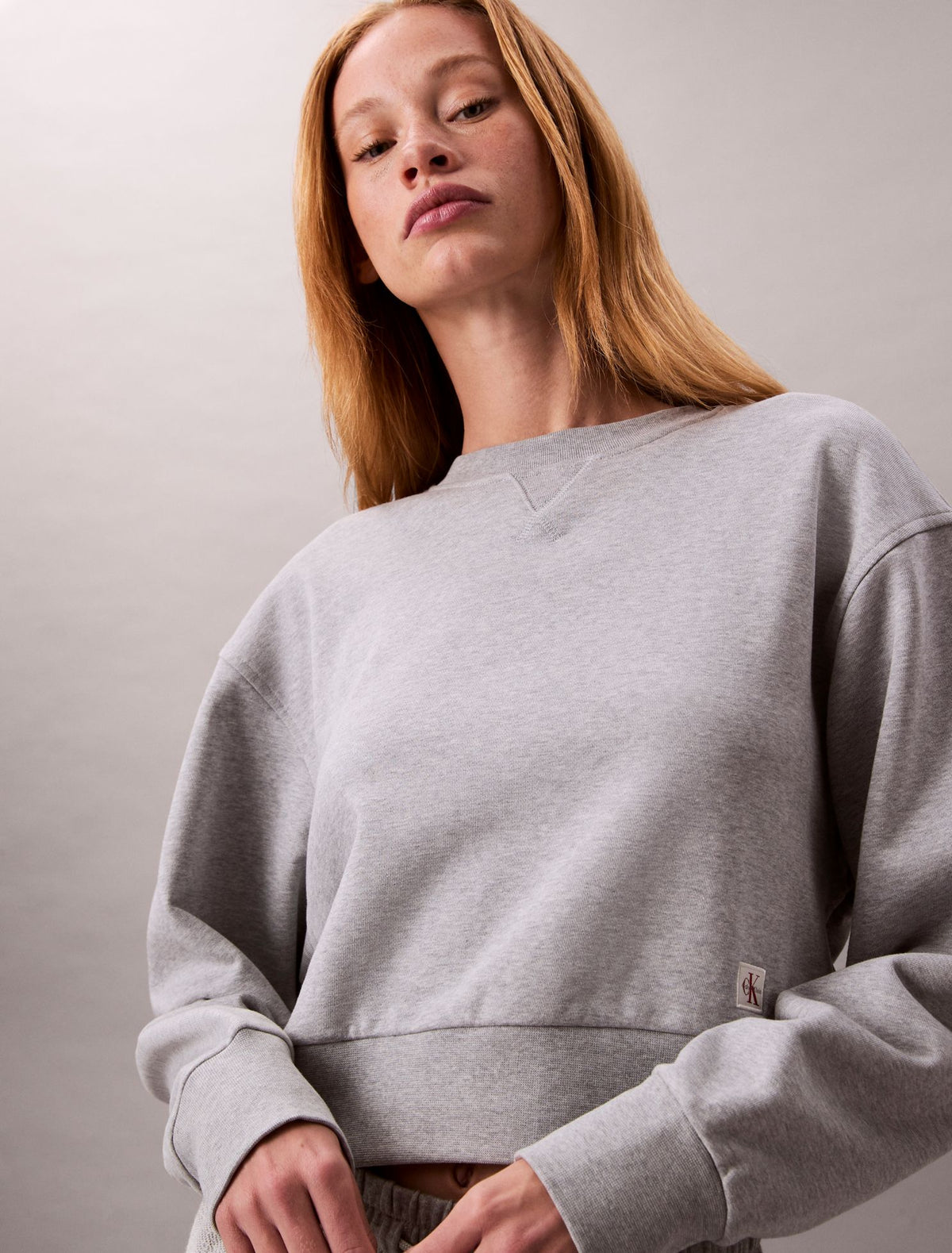 Calvin Klein French Terry Cropped Relaxed Sweatshirt