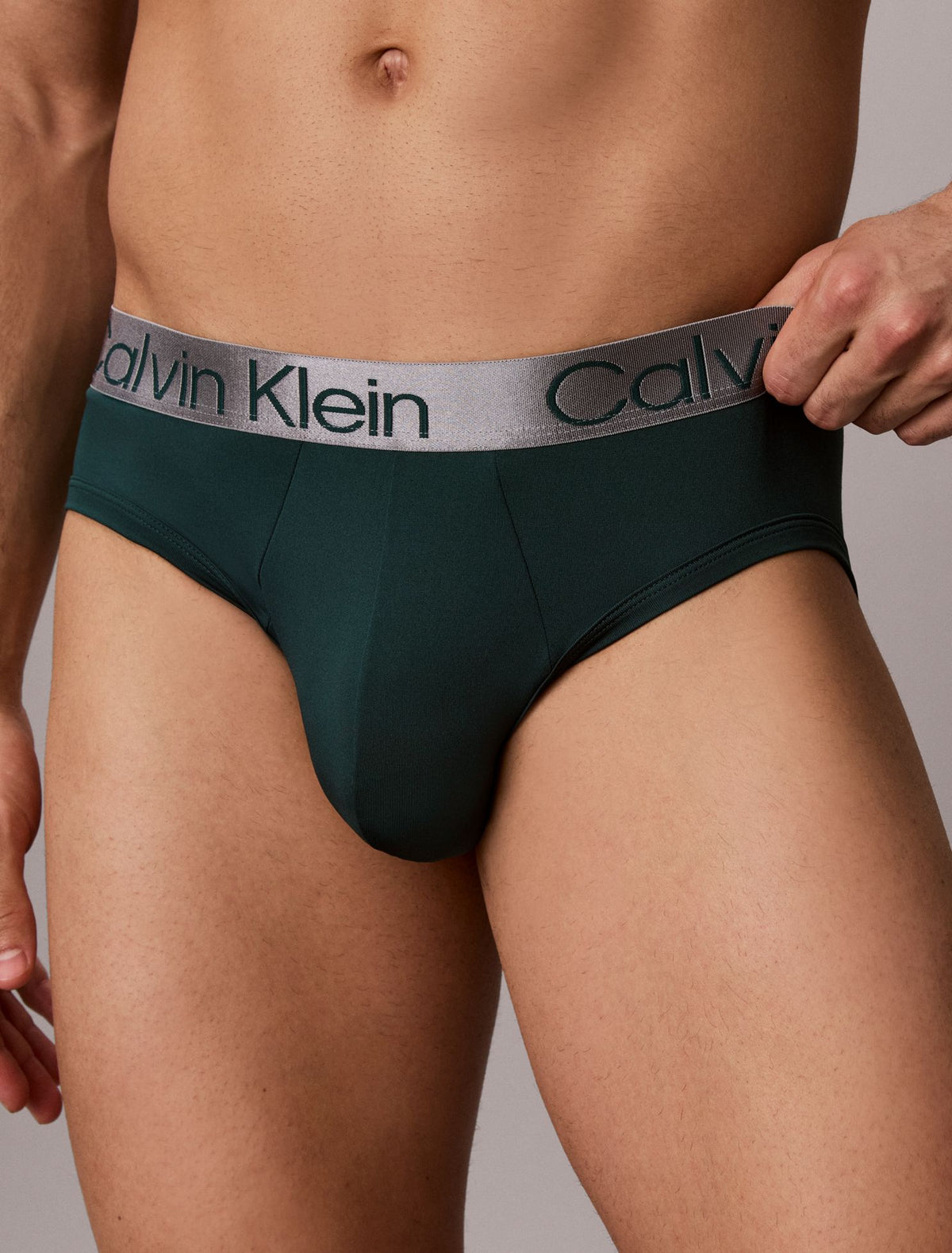 Calvin Klein Chromatic 4-Pack Hip Brief