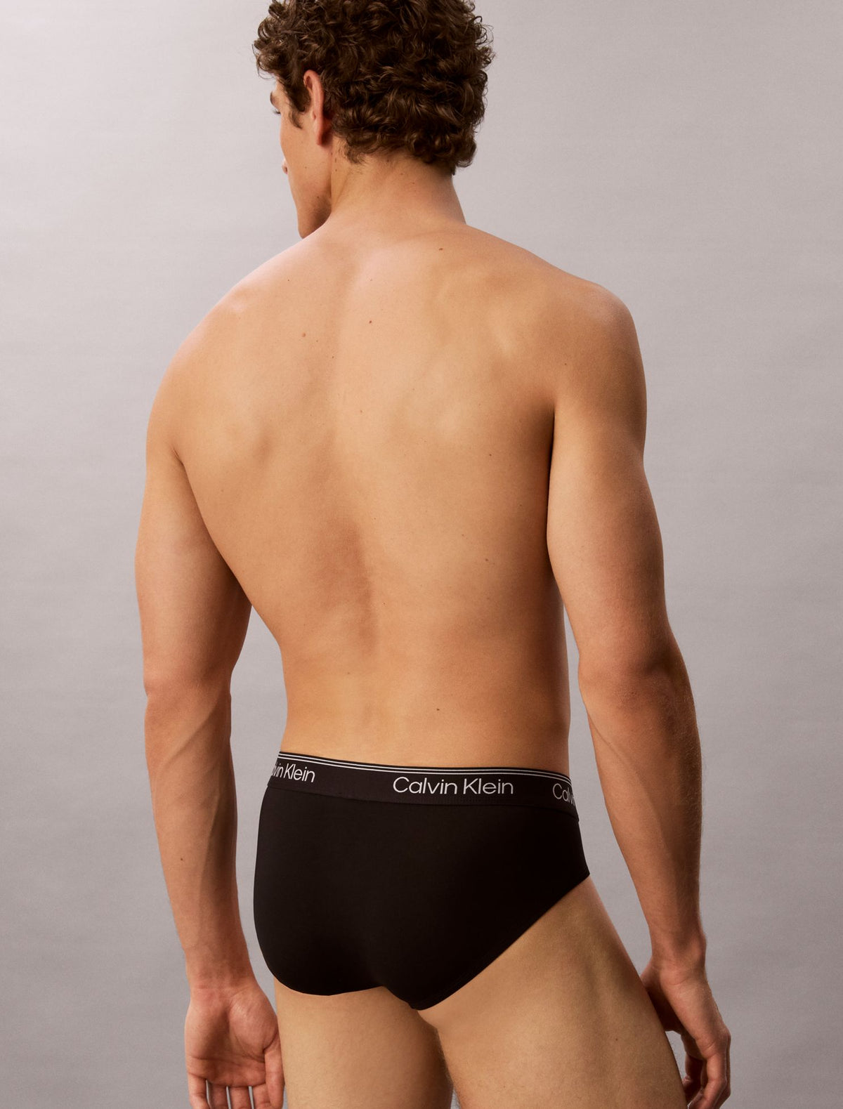 Calvin Klein Microfiber Stretch 3-Pack Hip Brief