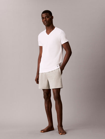 Calvin Klein Cotton Classics 3-Pack Classic Fit V-Neck T-Shirt