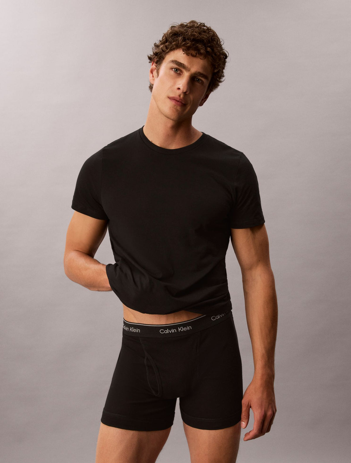 Calvin Klein Cotton Classics 5-Pack Classic Fit Crewneck T-Shirt