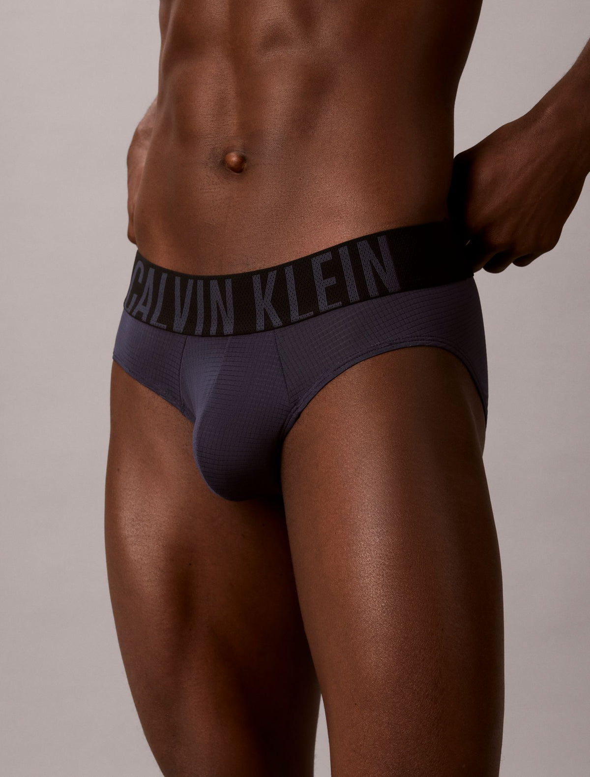 Calvin Klein Intense Power Air 3-Pack Hip Brief