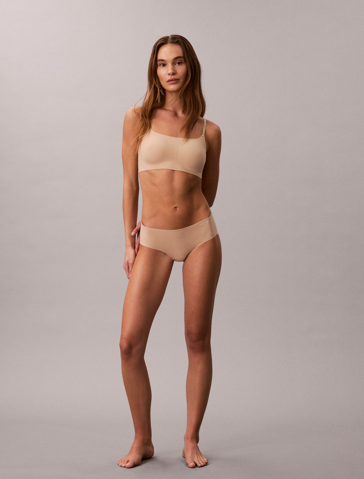 Calvin Klein Invisibles Wirefree Lightly Lined Bralette