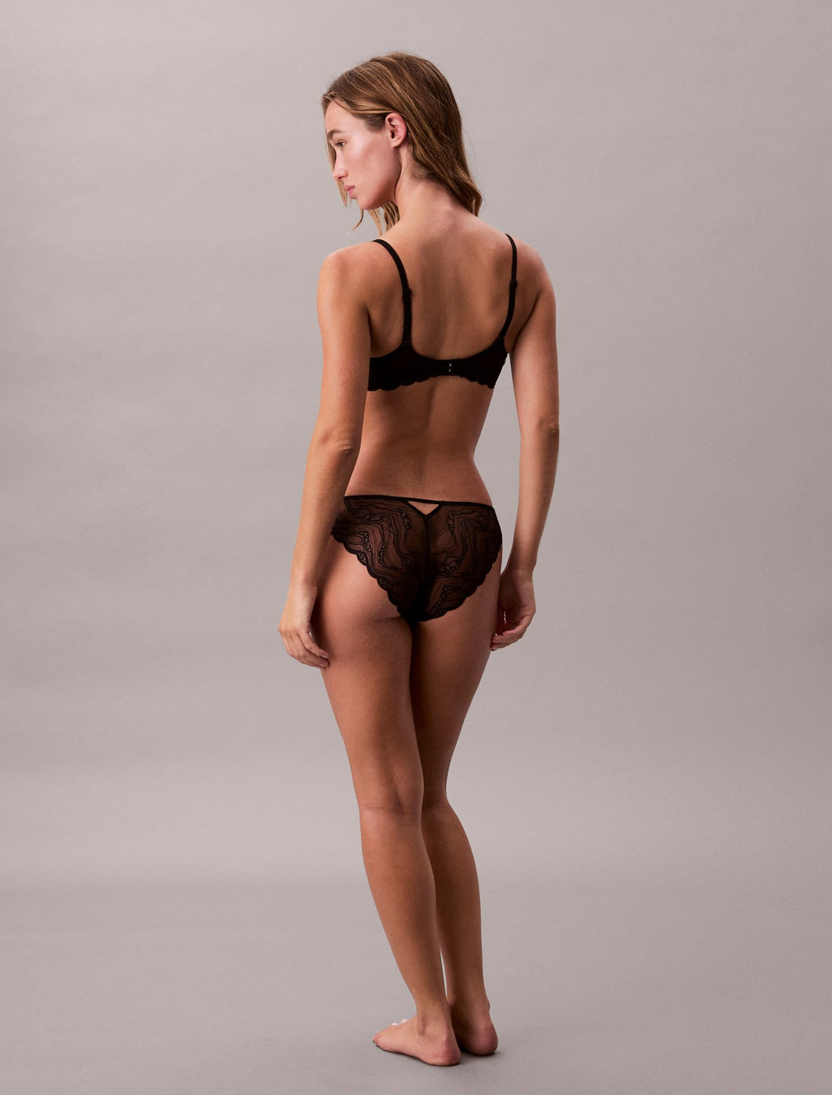 Calvin Klein Sensual Stretch Lace Unlined Full Coverage Bra