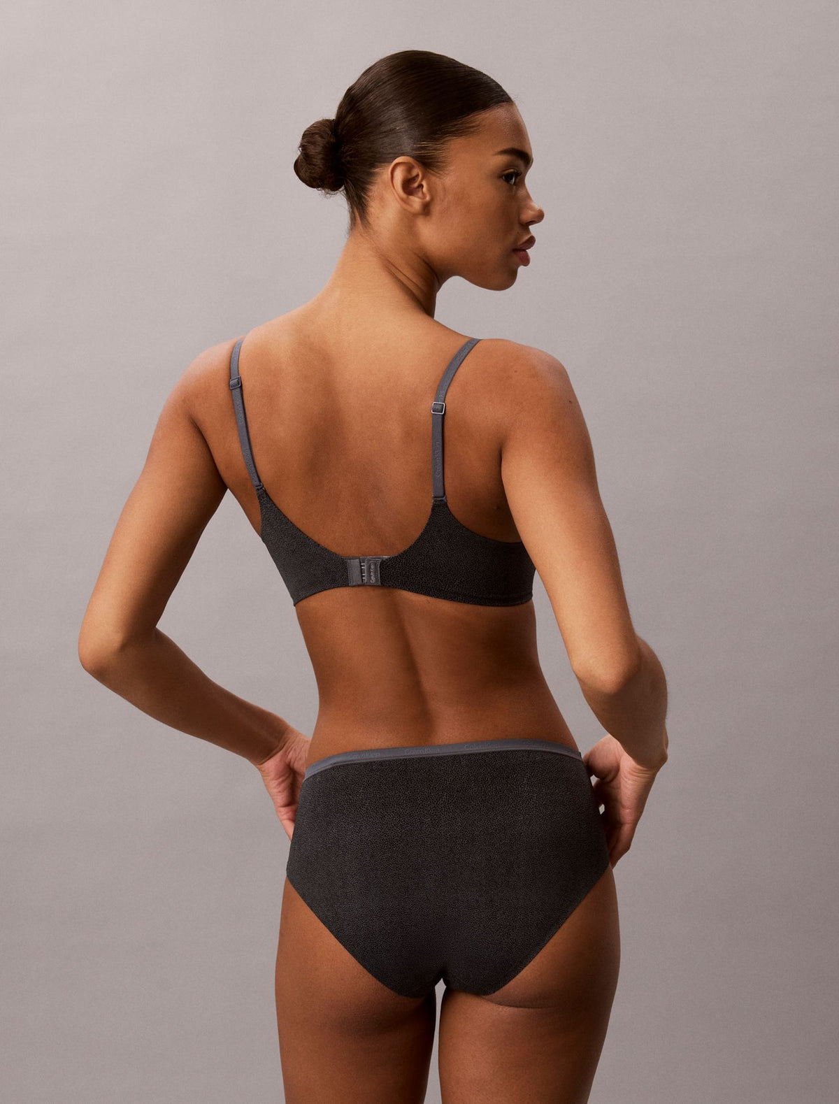 Calvin Klein Perfectly Fit Push Up Plunge Bra
