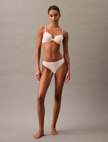 Calvin Klein Invisibles 3-Pack Thong