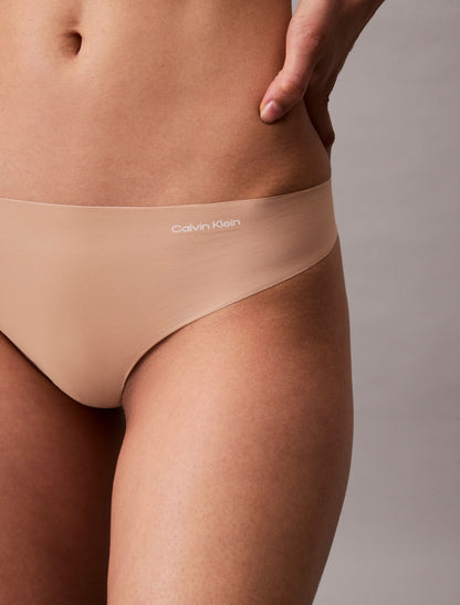 Calvin Klein Invisibles 3-Pack Thong