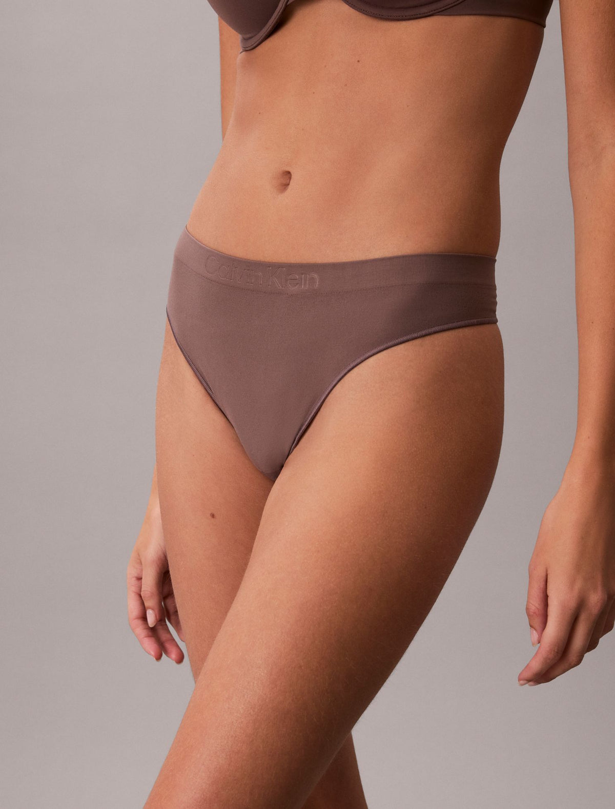 Calvin Klein Bonded Flex 3-Pack Mid Rise Thong