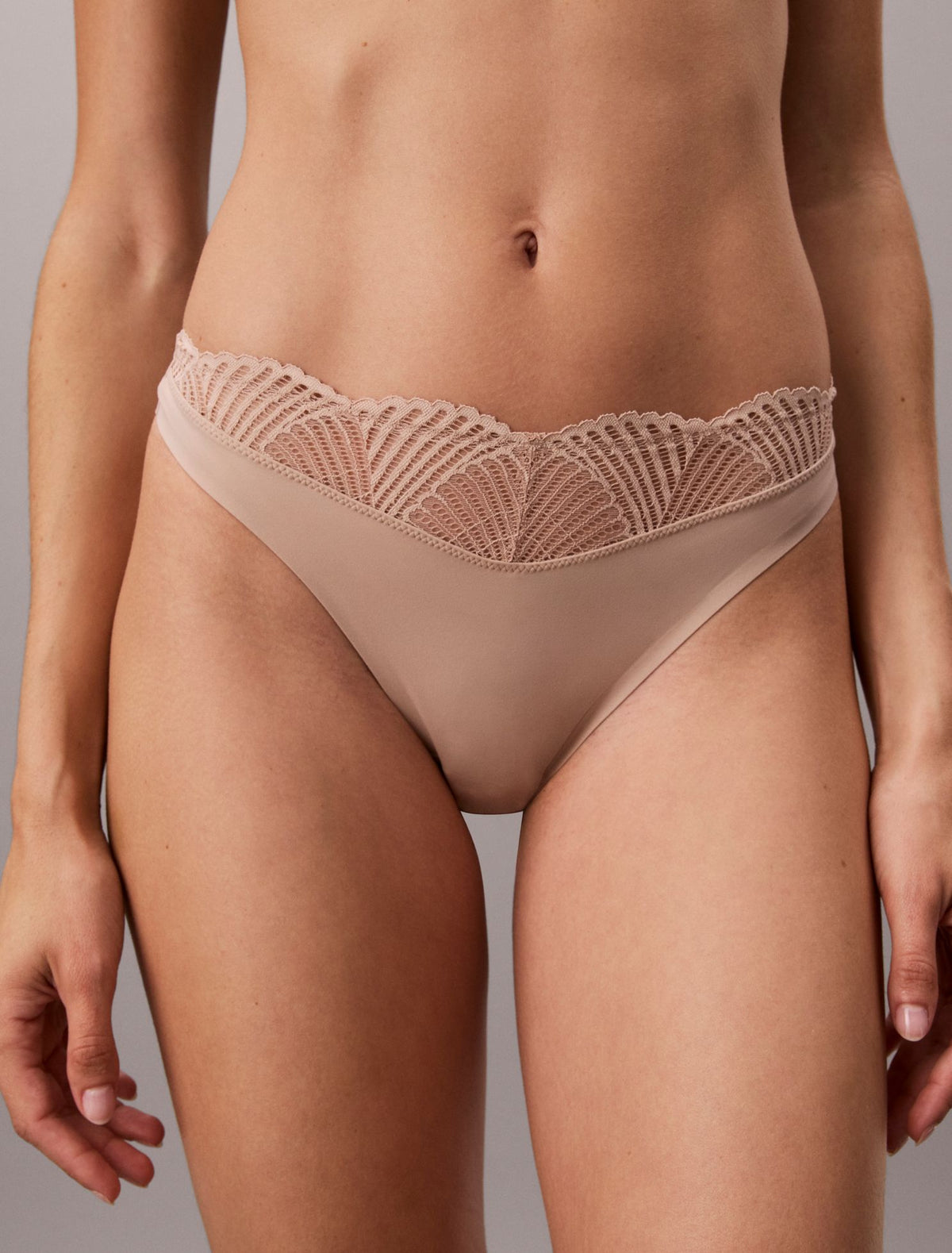 Calvin Klein Perfectly Fit Lace Thong