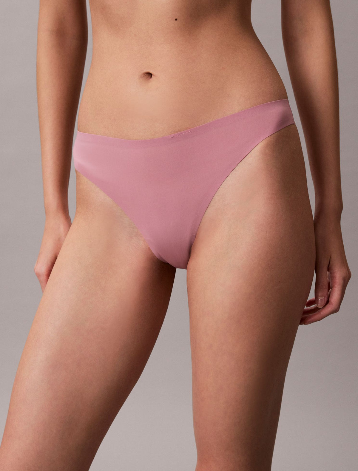 Calvin Klein Perfectly Fit Ultralight Thong