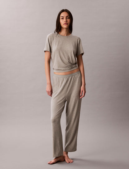 Calvin Klein Ultra Soft Modal Relaxed T-Shirt