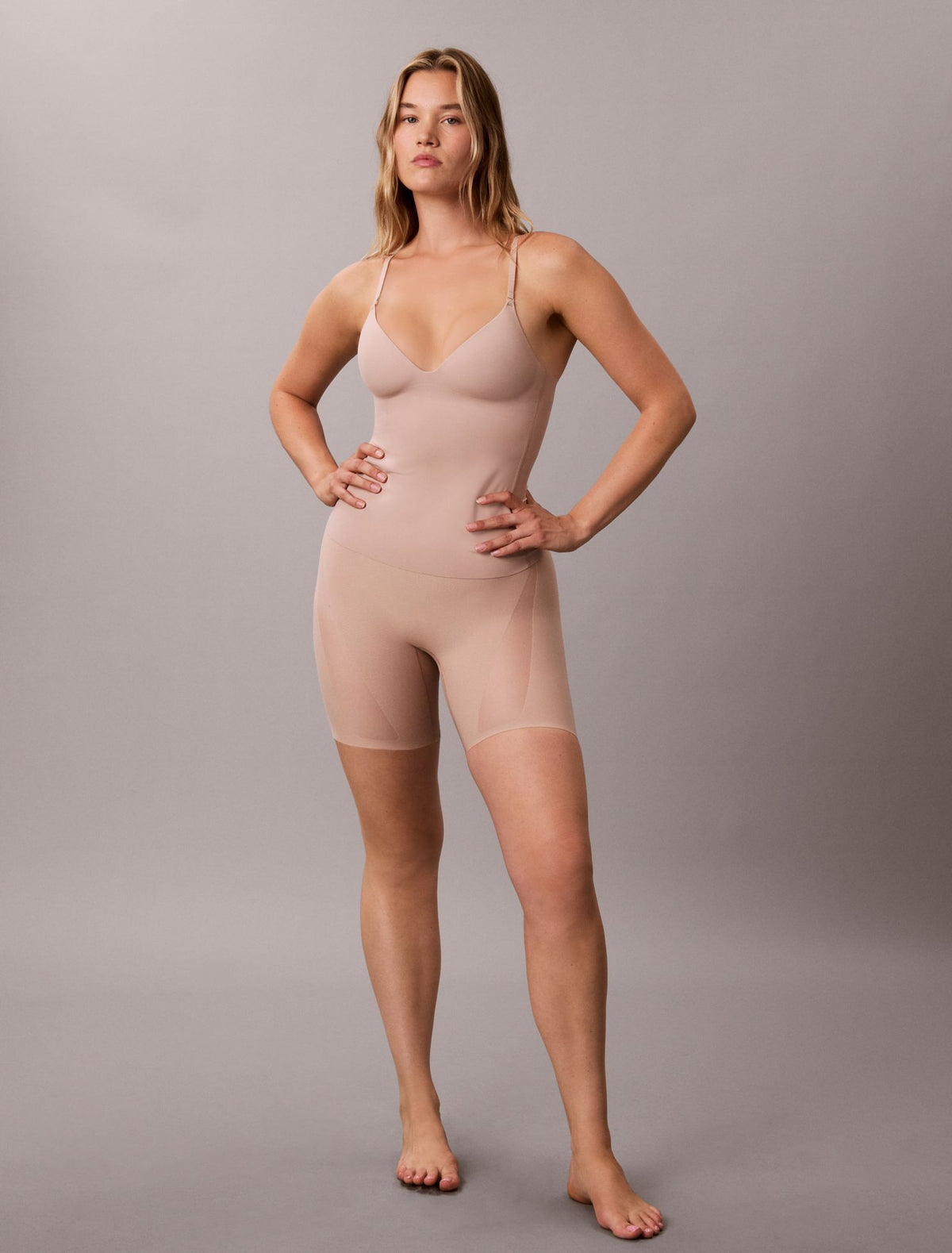 Calvin Klein Perfectly Fit Shapewear Lightly Lined Cami