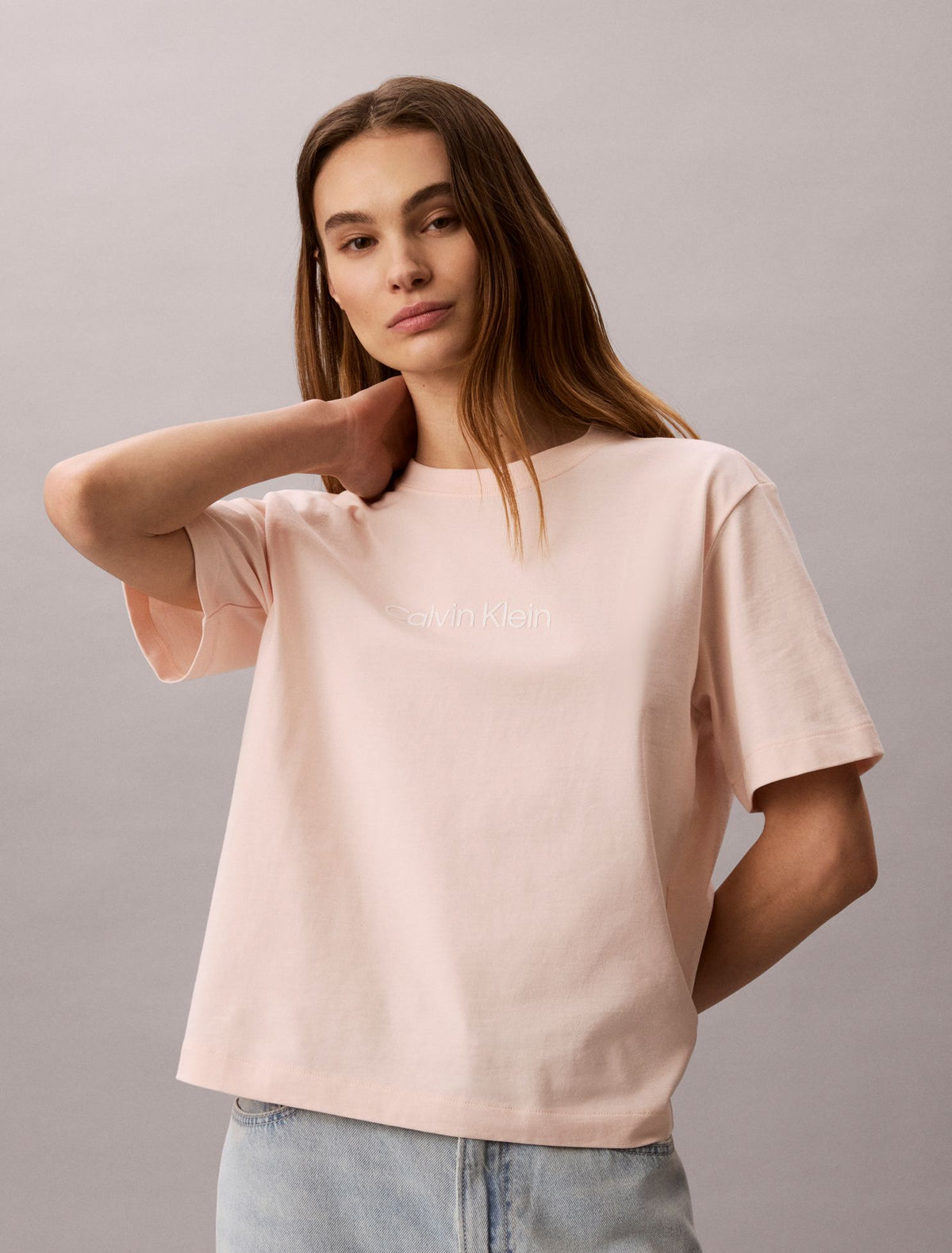Calvin Klein Standard Logo Relaxed T-Shirt