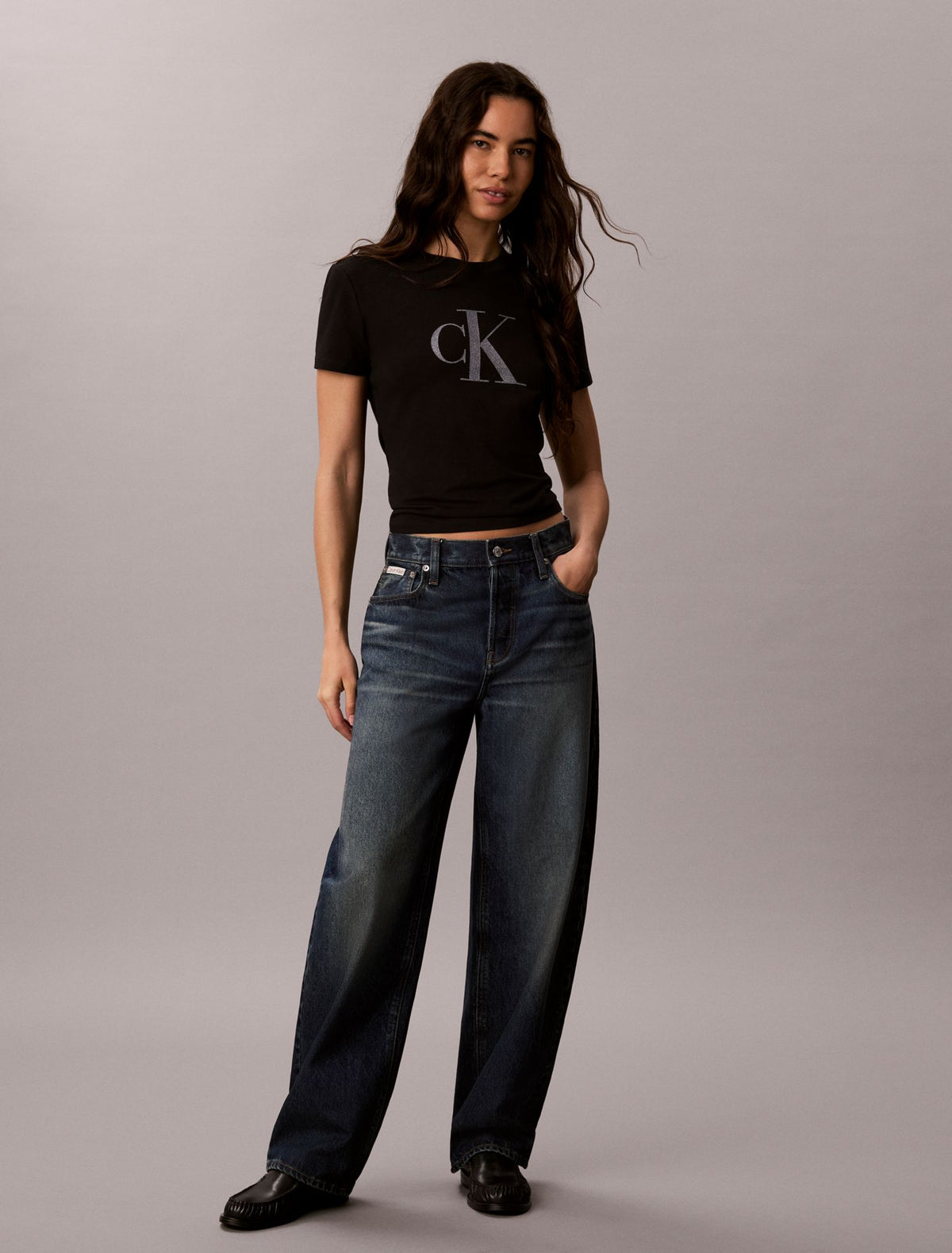 Calvin Klein Slim Glitter Monogram Logo Tee
