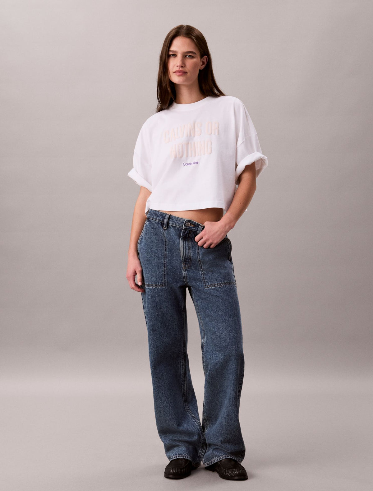 Calvin Klein Boxy Cropped Bold Logo Tee