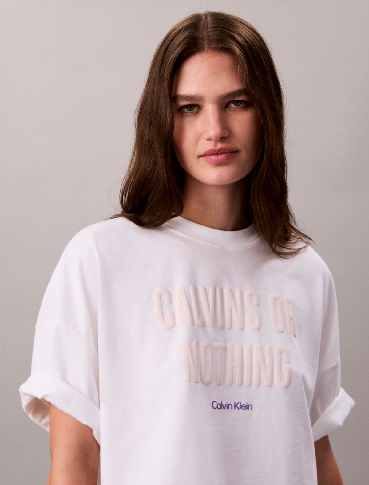 Calvin Klein Boxy Cropped Bold Logo Tee