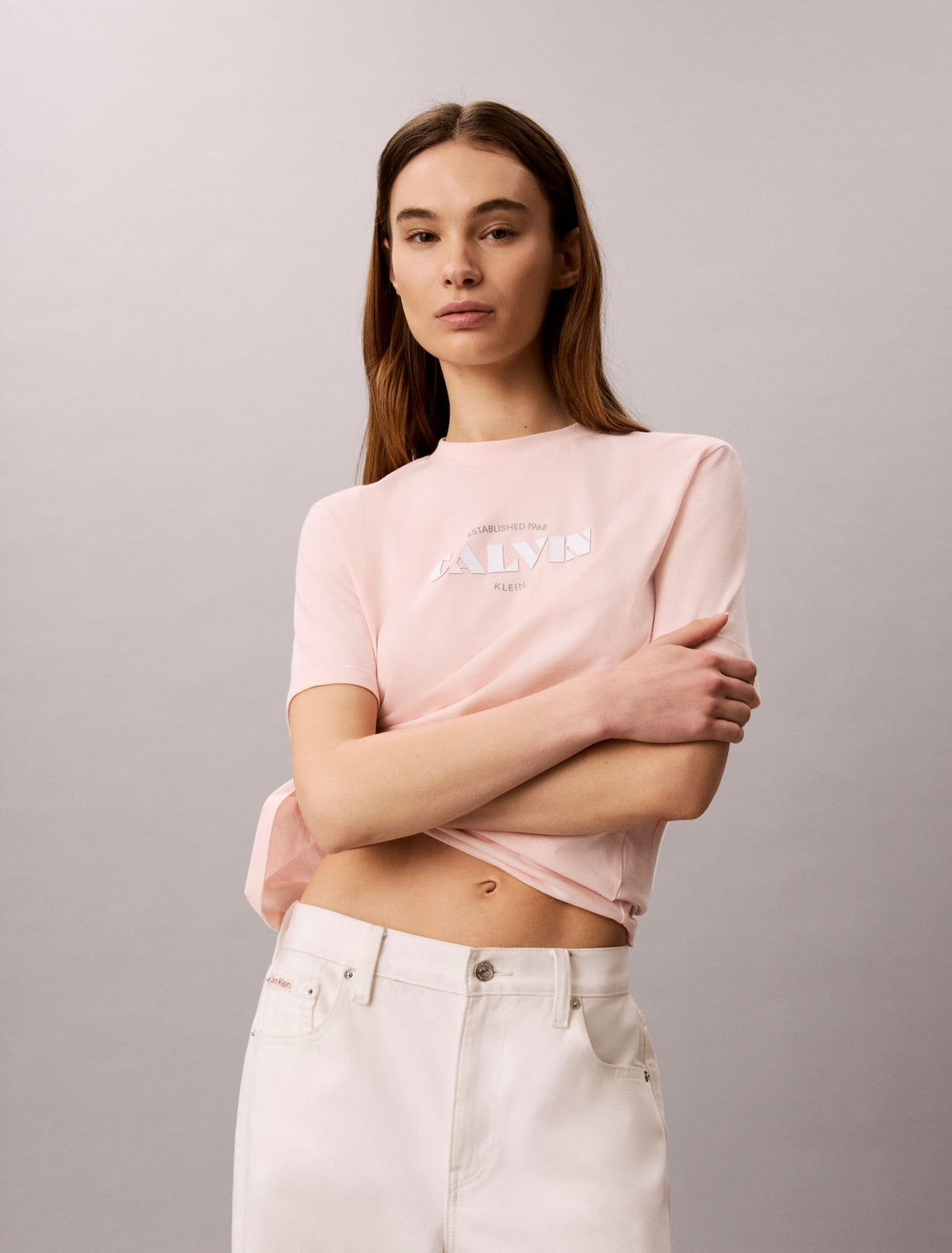 Calvin Klein Bold Logo Graphic Classic T-Shirt