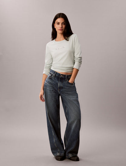 Calvin Klein Standard Logo Slim T-Shirt