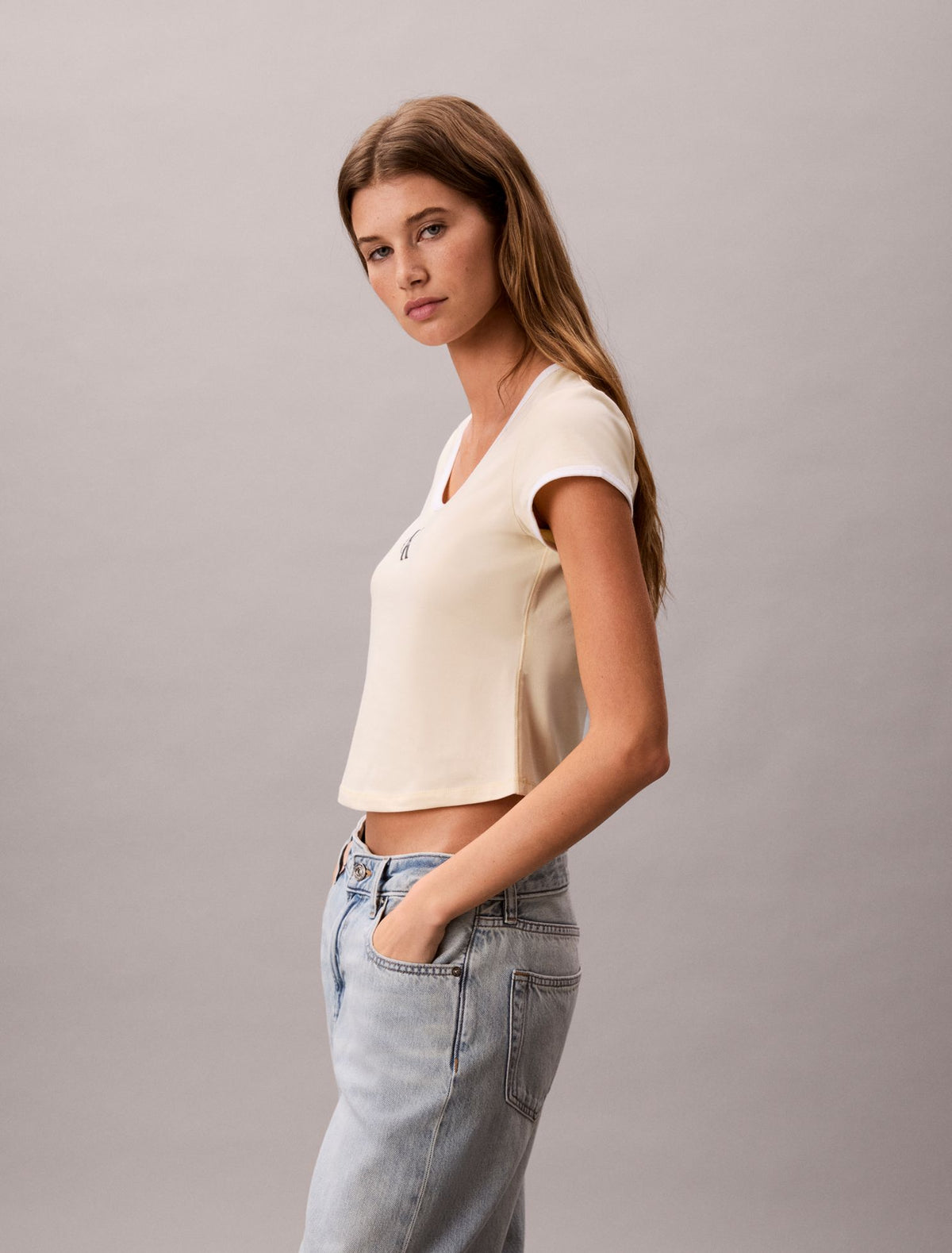 Calvin Klein Monologo Graphic Slim T-Shirt