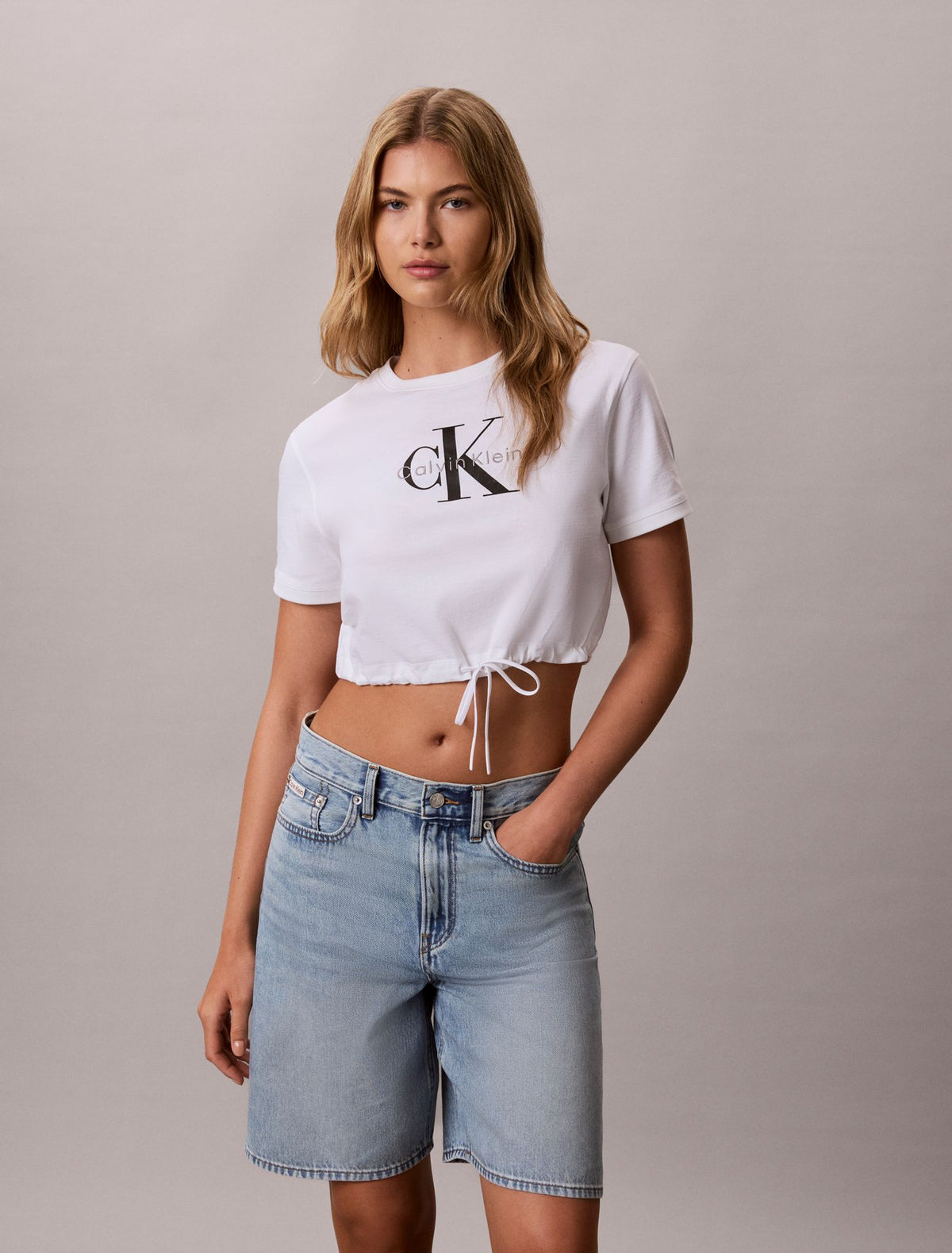 Calvin Klein Monologo Cropped T-Shirt