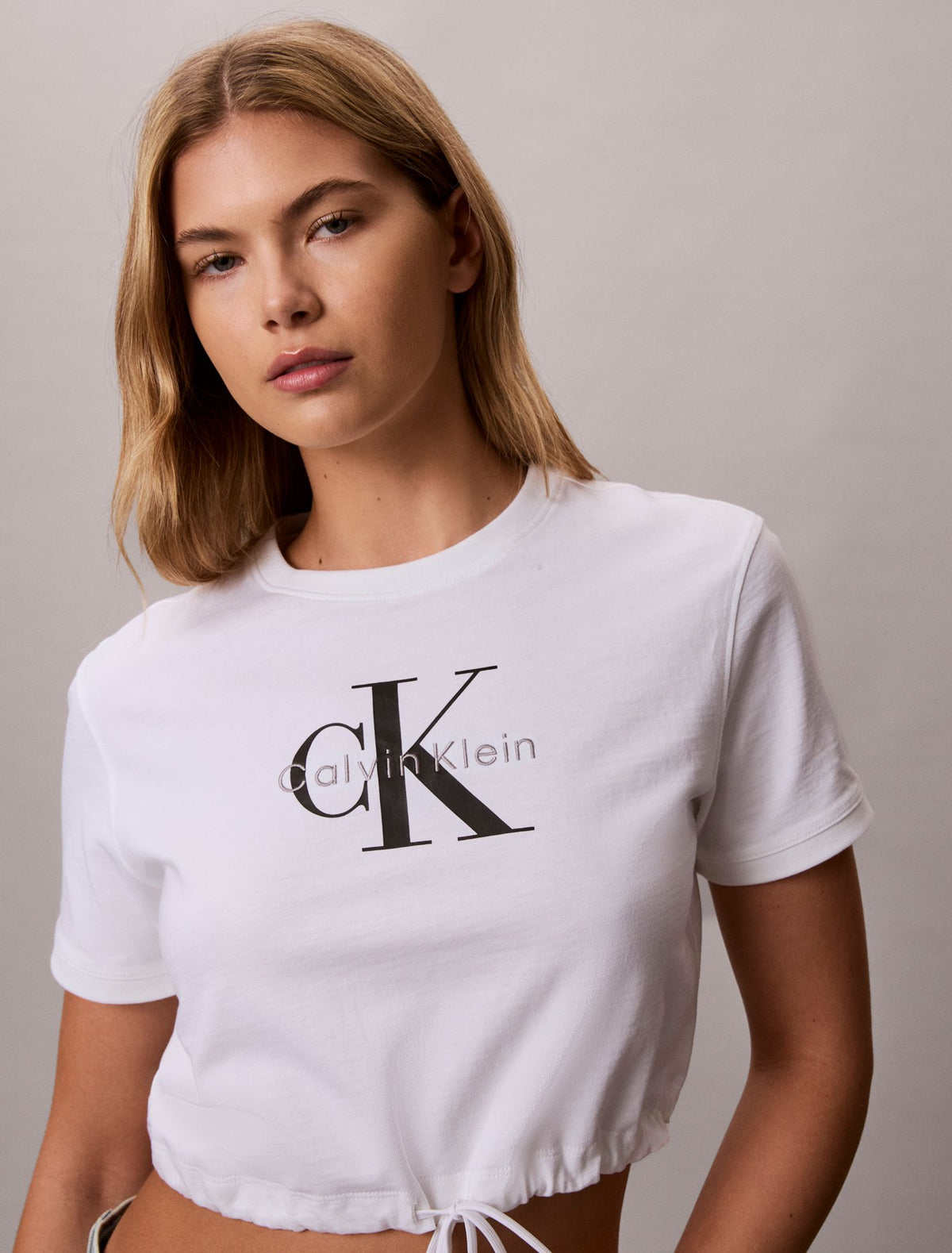 Calvin Klein Monologo Cropped T-Shirt