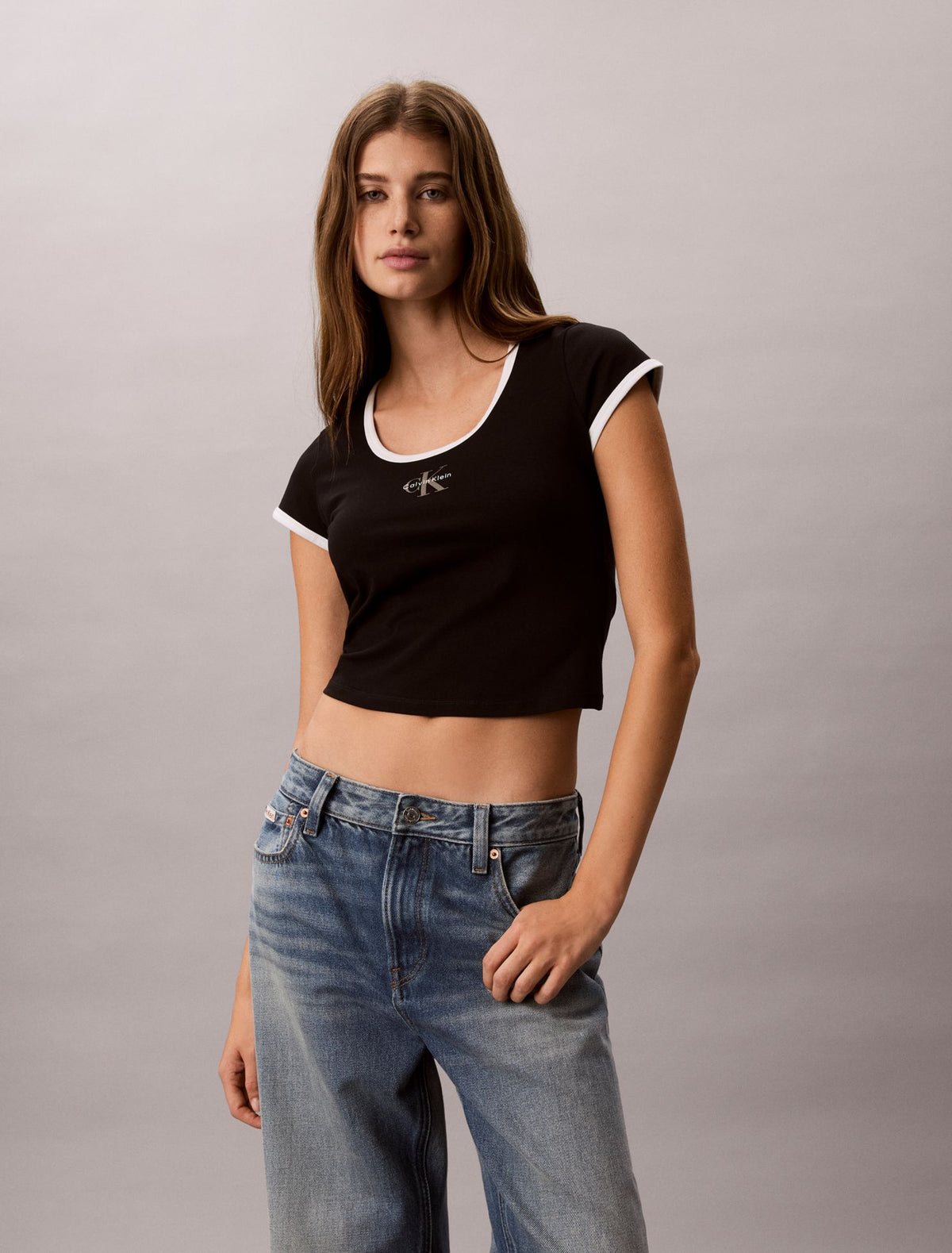 Calvin Klein Monologo Graphic Slim T-Shirt