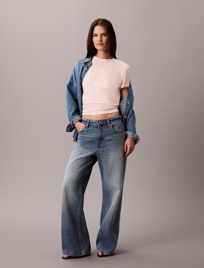 Calvin Klein Felt Logo Graphic Classic T-Shirt