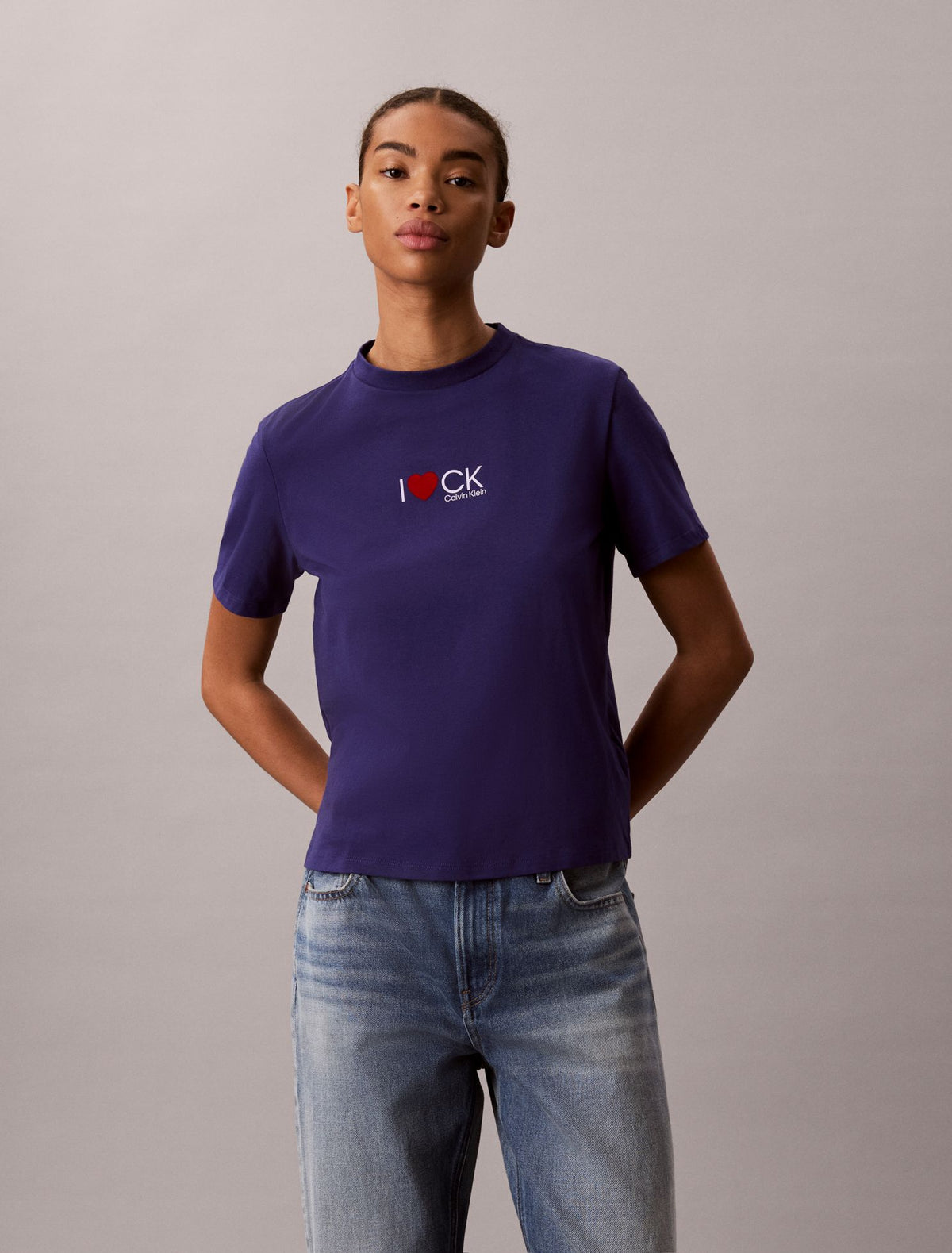 Calvin Klein Heart Logo Classic T-Shirt