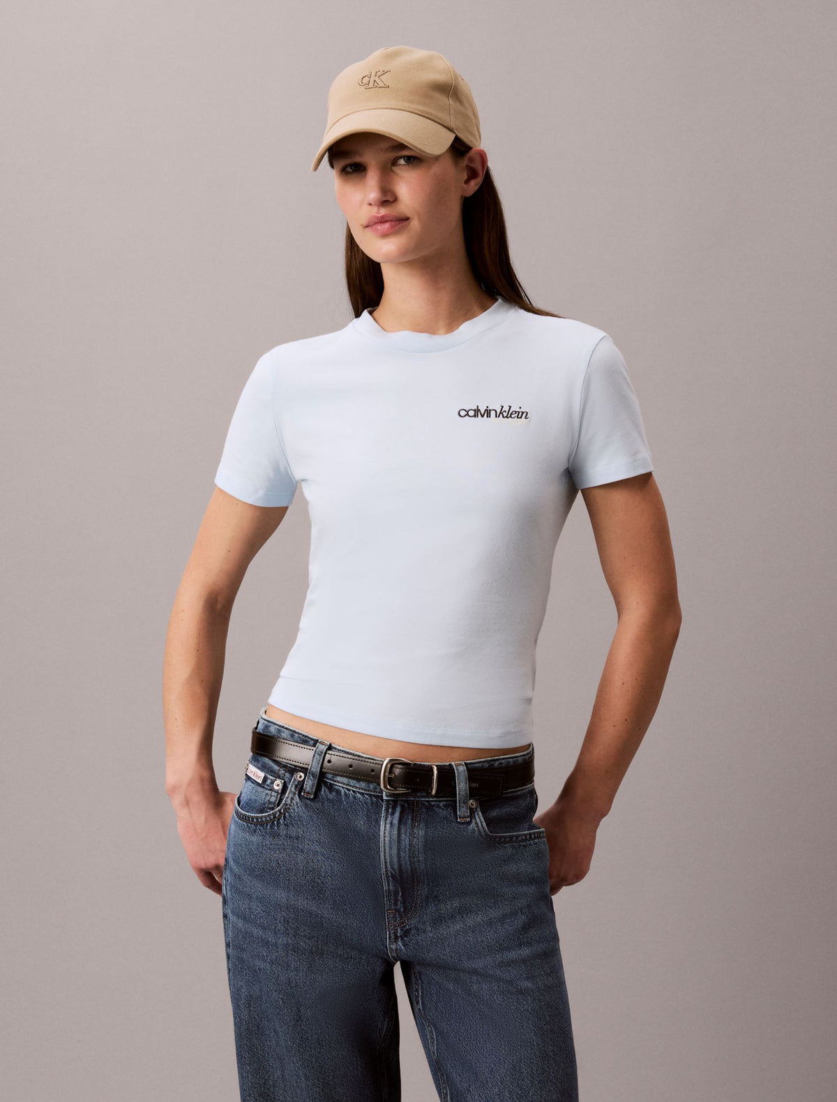 Calvin Klein Logo Graphic Slim T-Shirt