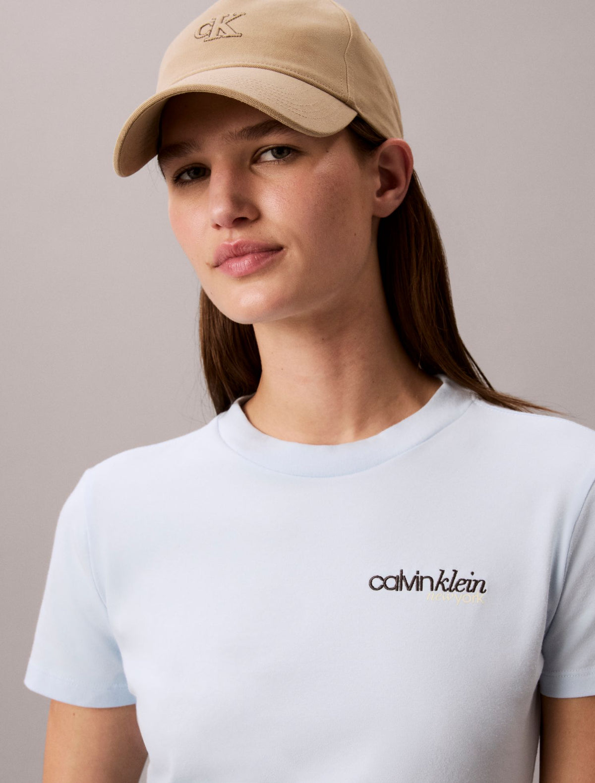 Calvin Klein Logo Graphic Slim T-Shirt