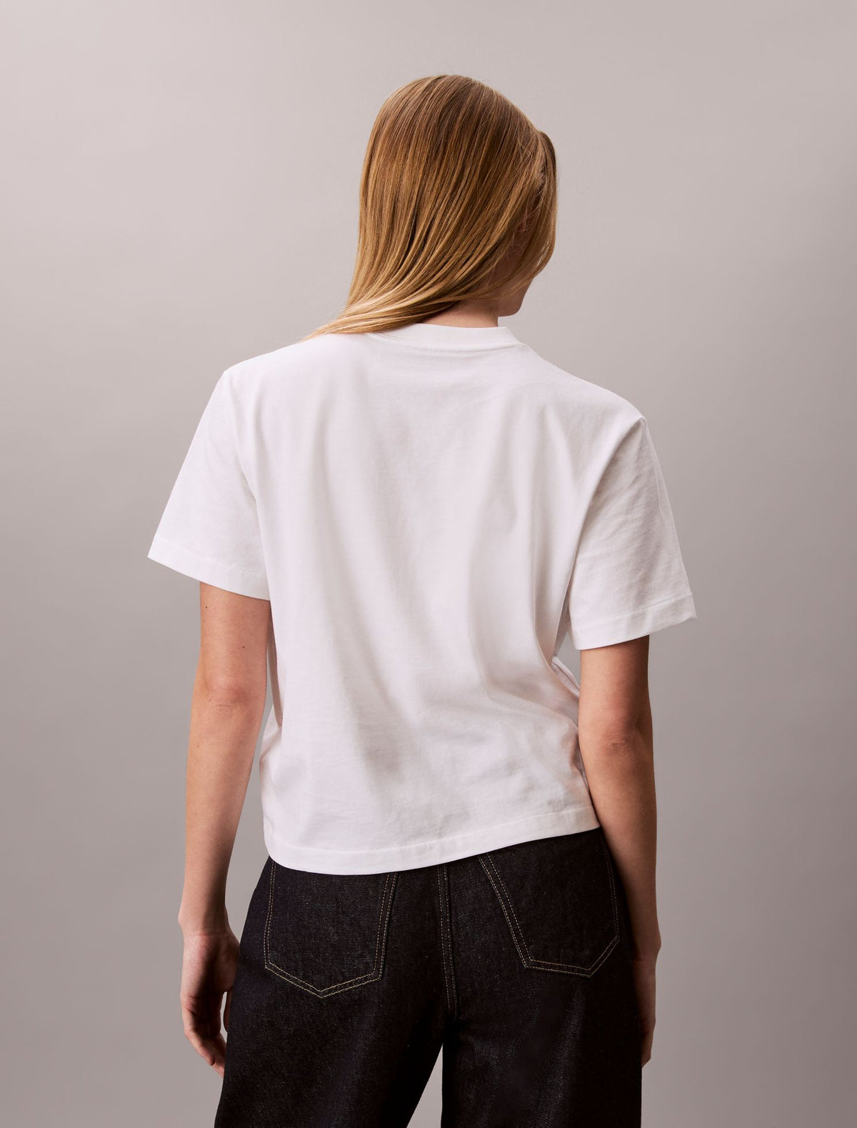 Calvin Klein Script Logo Graphic Boxy T-Shirt
