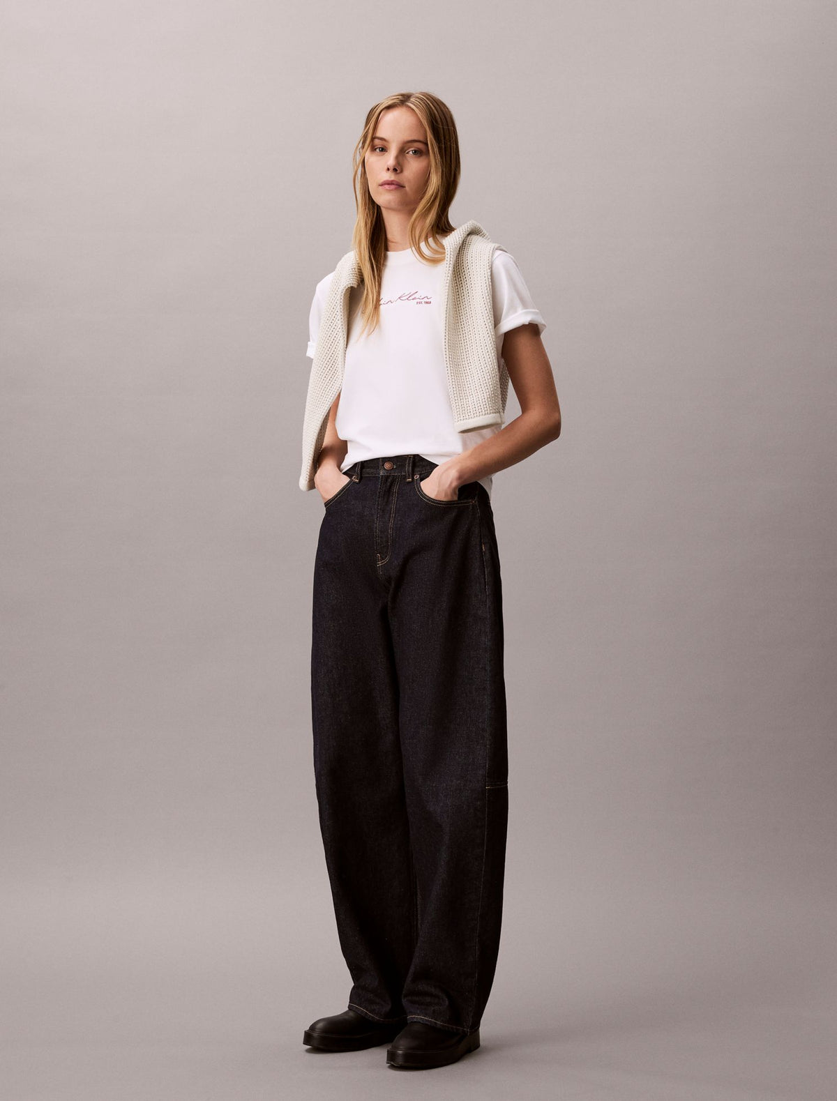 Calvin Klein Script Logo Graphic Boxy T-Shirt