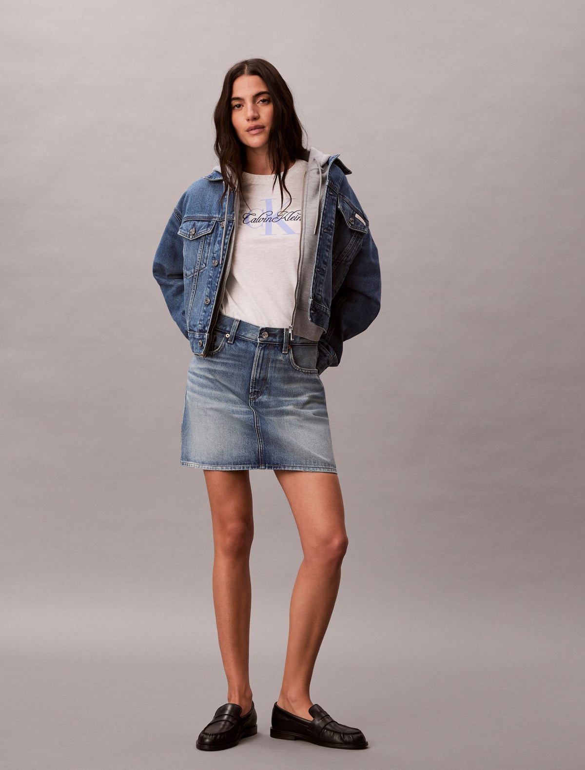 Calvin Klein Script Monologo Graphic Classic T-Shirt