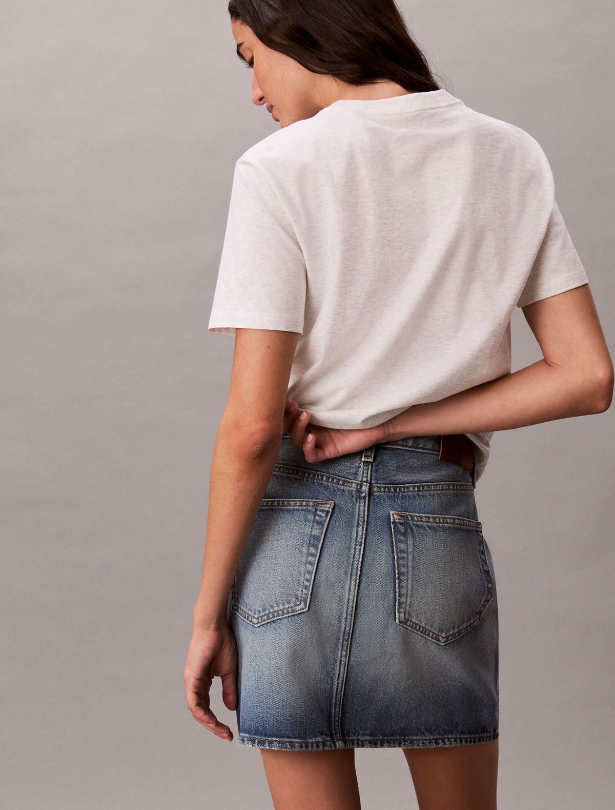 Calvin Klein Script Monologo Graphic Classic T-Shirt