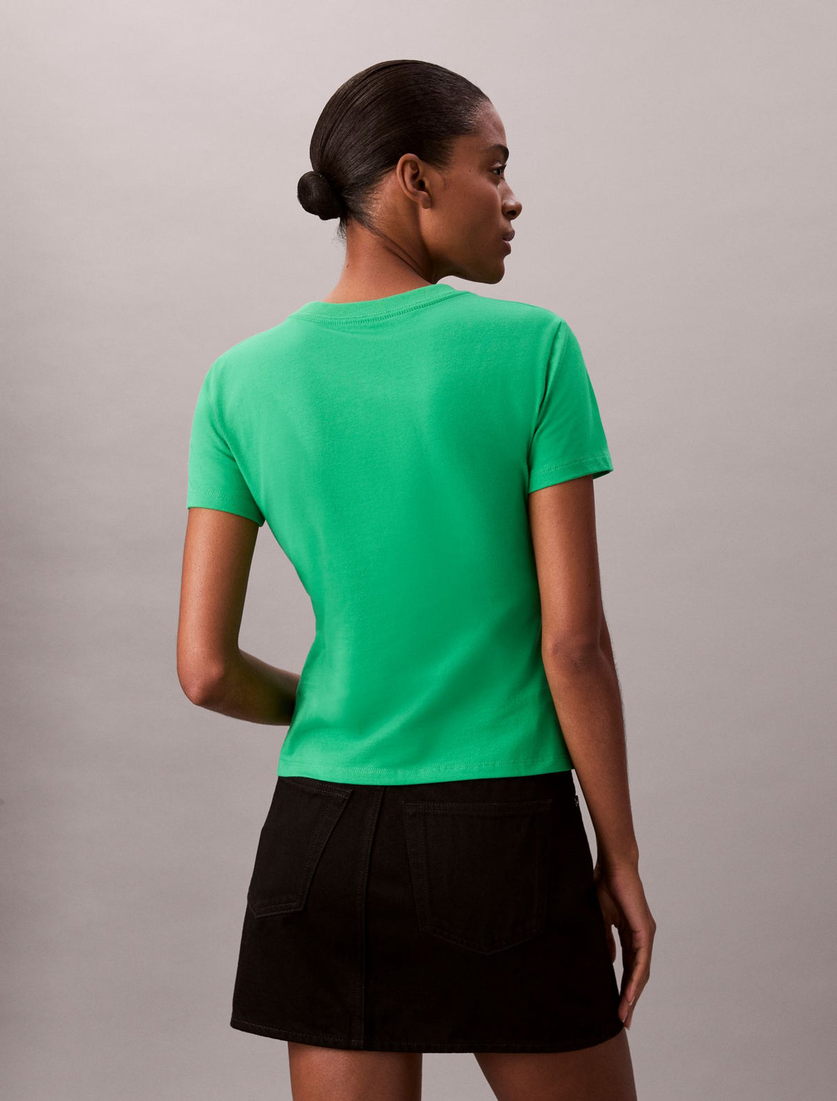 Calvin Klein Stripe Logo Graphic Slim T-Shirt