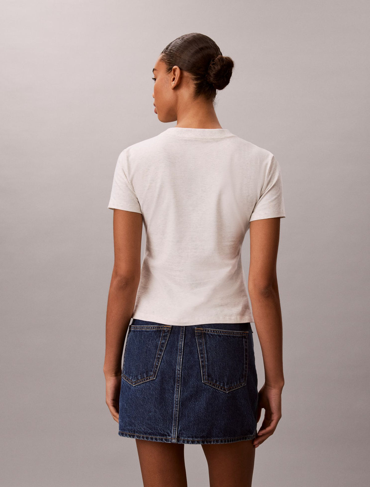 Calvin Klein Raised Script Logo Graphic Slim T-Shirt