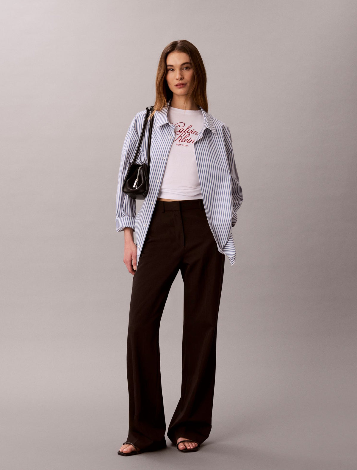 Calvin Klein Script Logo Graphic Classic T-Shirt