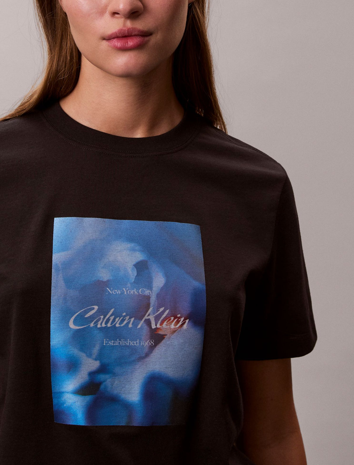 Calvin Klein Flower Script Logo Graphic Classic T-Shirt