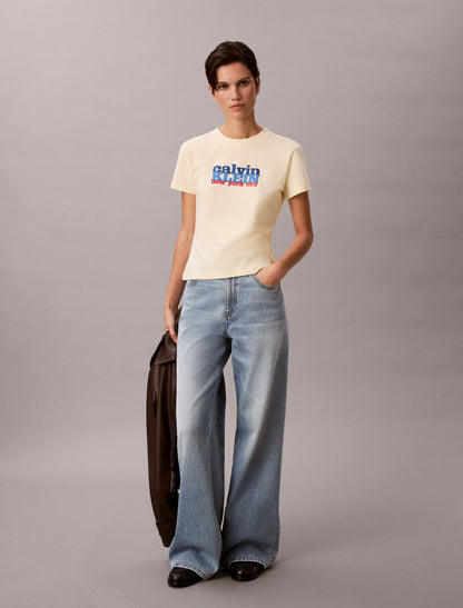 Calvin Klein Contrast Logo Graphic Slim T-Shirt