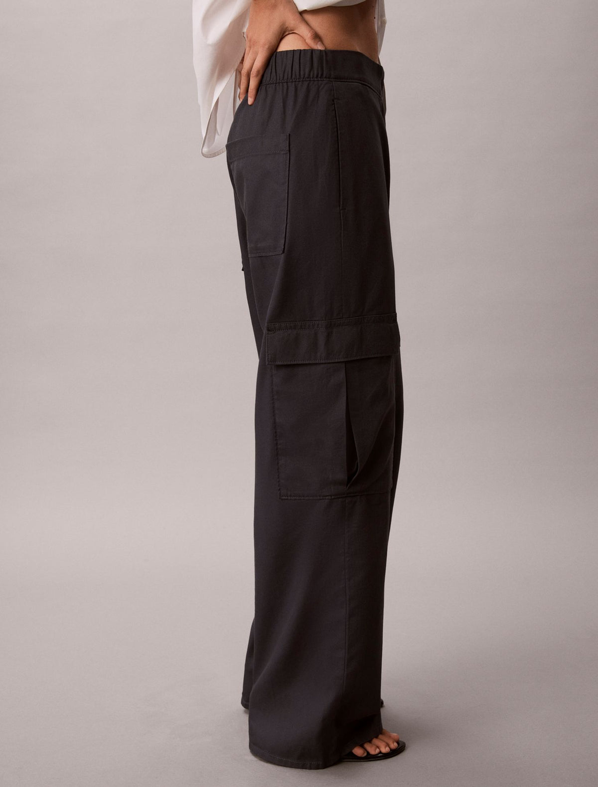 Calvin Klein Cotton Stretch Twill Cargo Pants