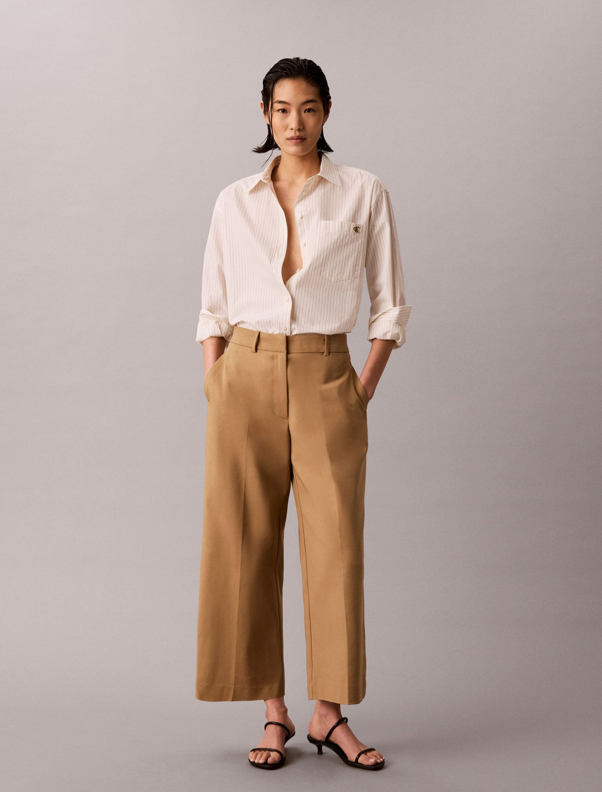 Calvin Klein Wide Leg Cropped Chino Pant