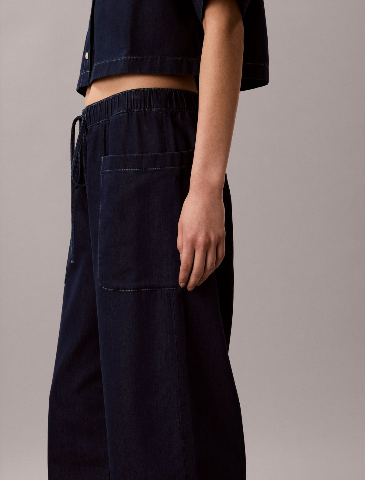 Calvin Klein Cotton Lyocell Pull-On Cargo Pants