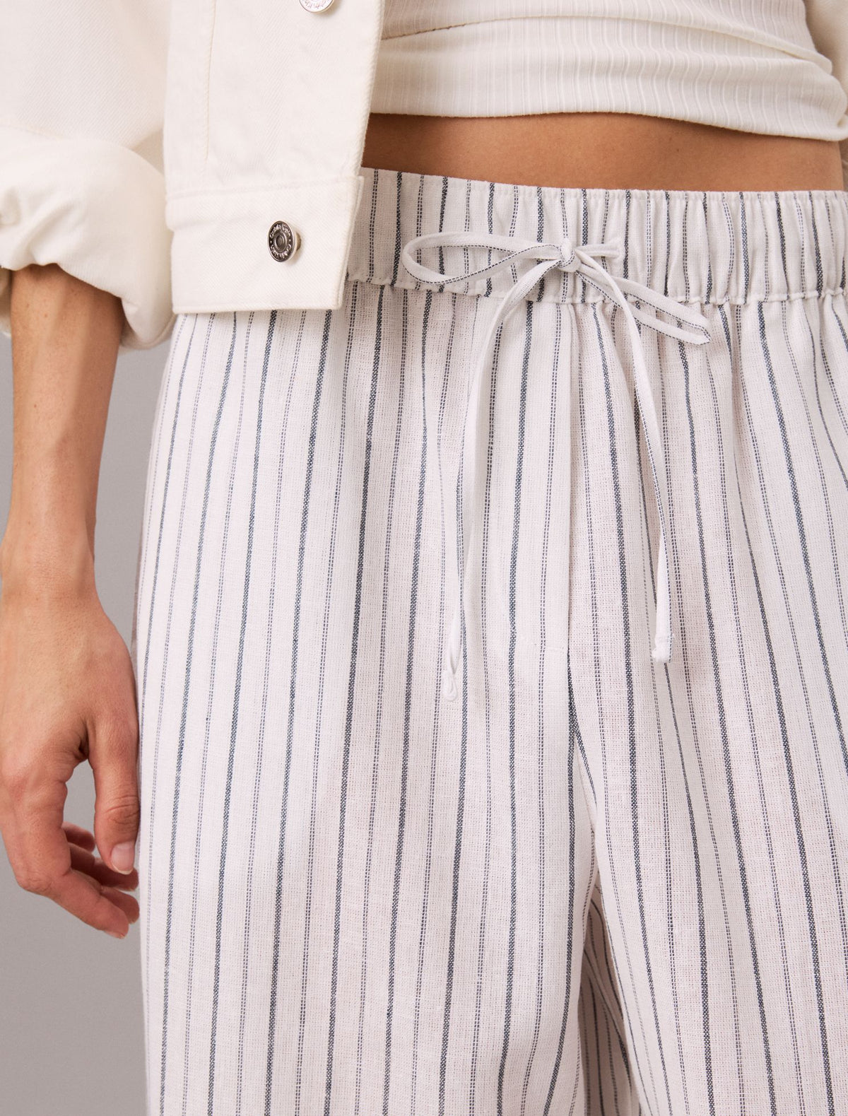 Calvin Klein Linen Blend Pull-On Pants