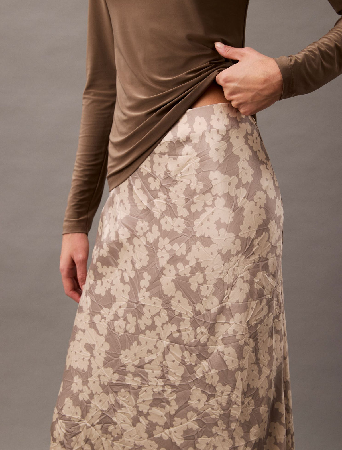 Calvin Klein Crushed Satin Print Midi Skirt