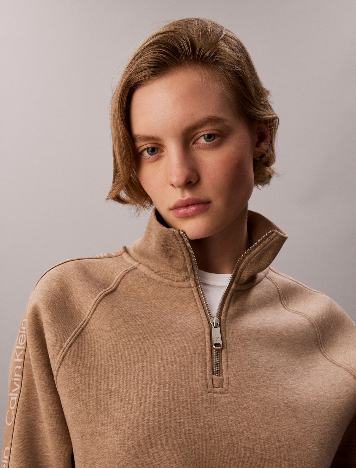Calvin Klein Logo Tape Fleece 1/4 Zip Sweatshirt