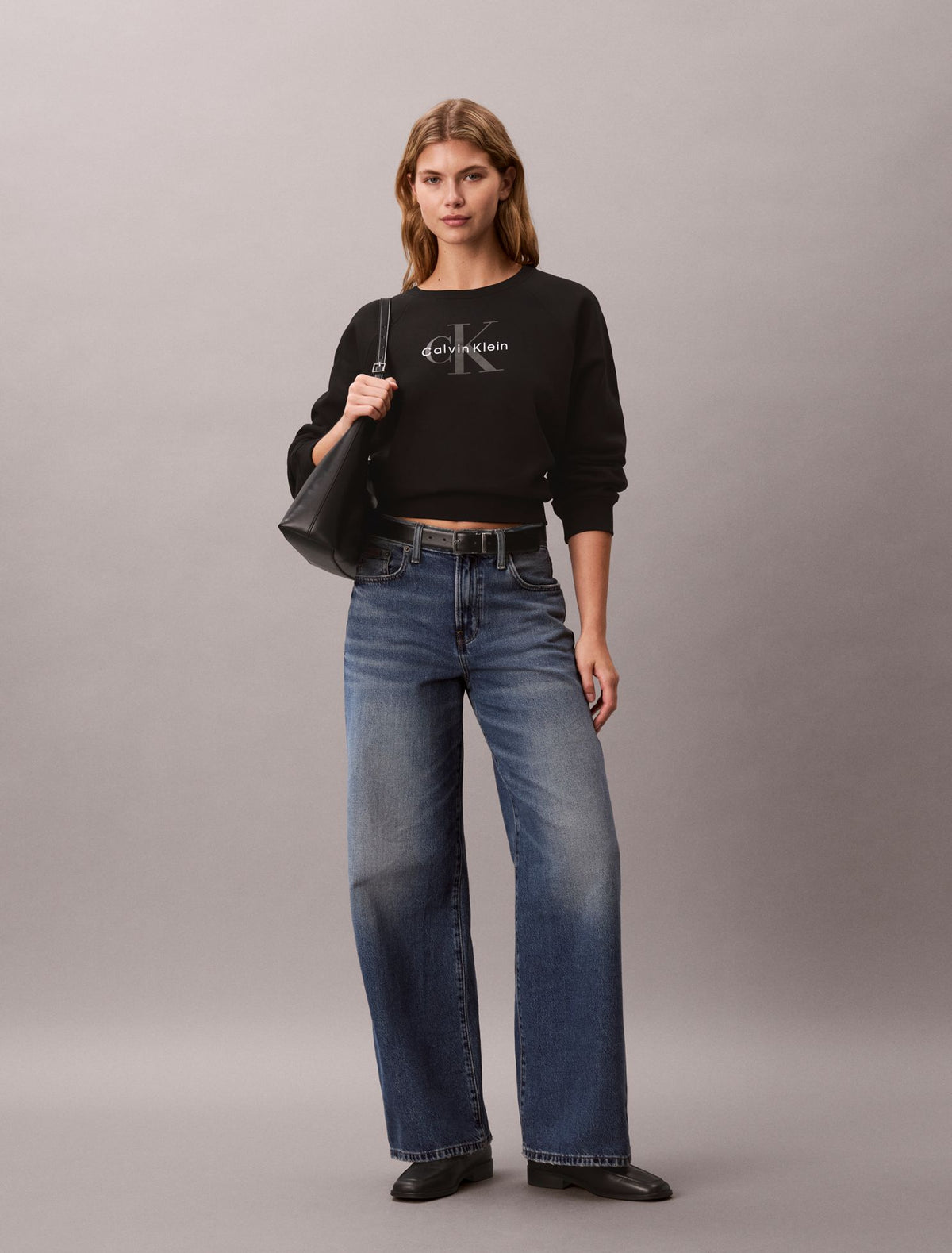 Calvin Klein Monologo Fleece Relaxed Sweatshirt